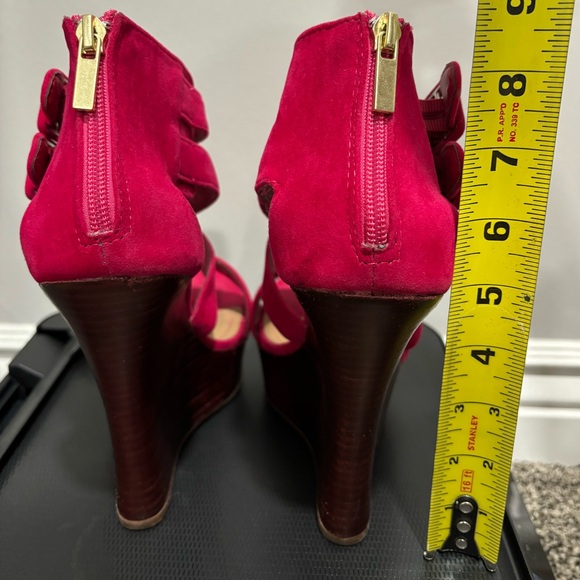 Just Fab Pink wedge heels - Picture 2 of 5